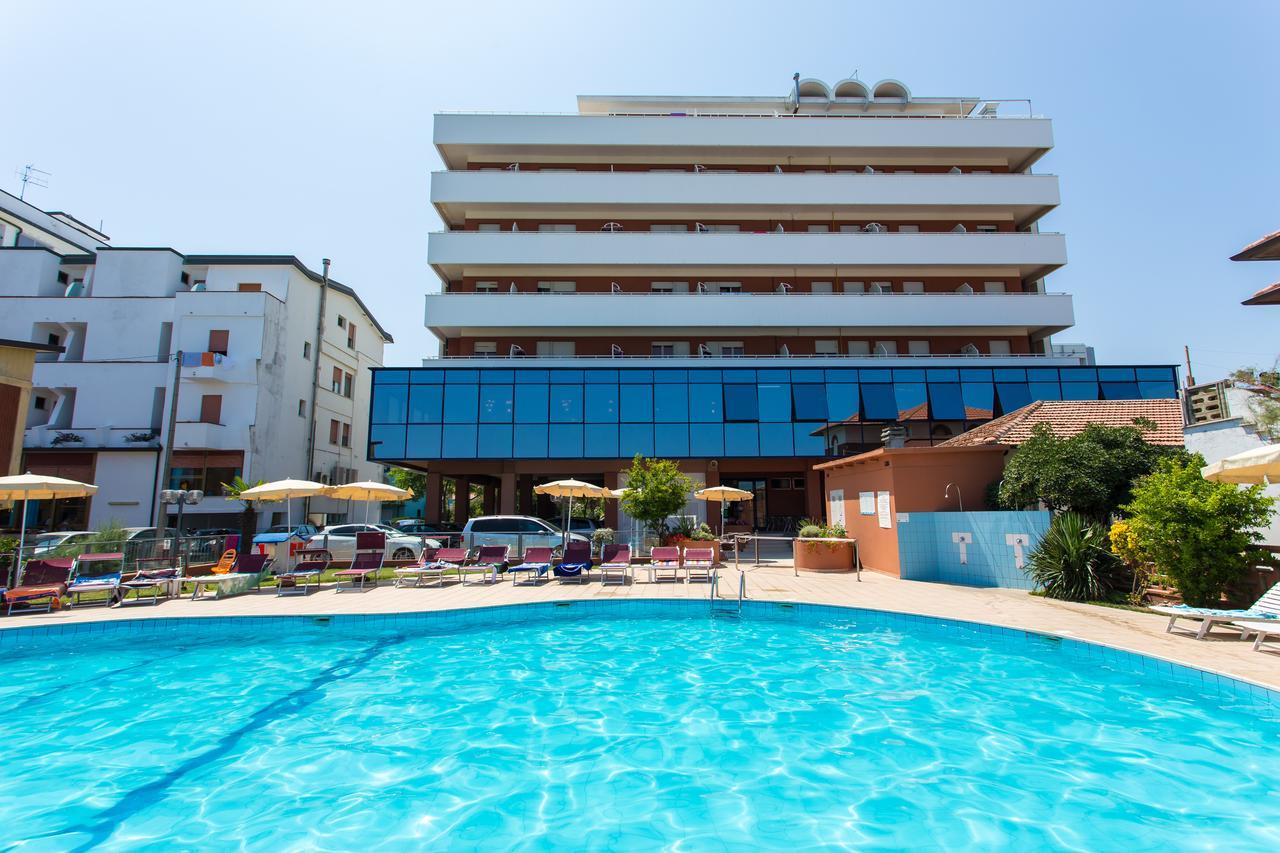 Hotel Miramare Gatteo a Mare Exterior foto